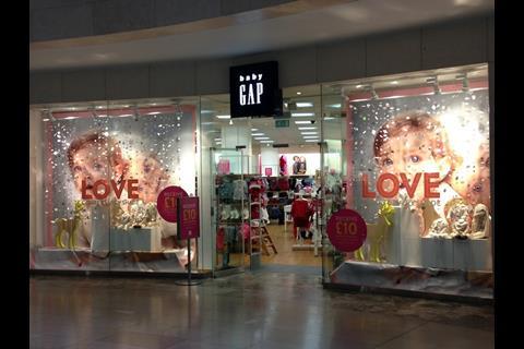 Gap Christmas window display